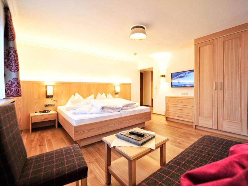 Heart Hotel Arlberg サンクト・アントン・アム・アールベルク エクステリア 写真