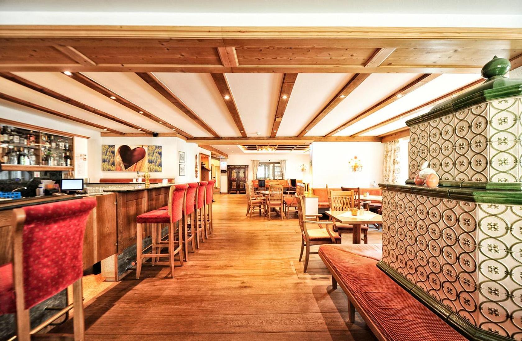 Heart Hotel Arlberg サンクト・アントン・アム・アールベルク エクステリア 写真