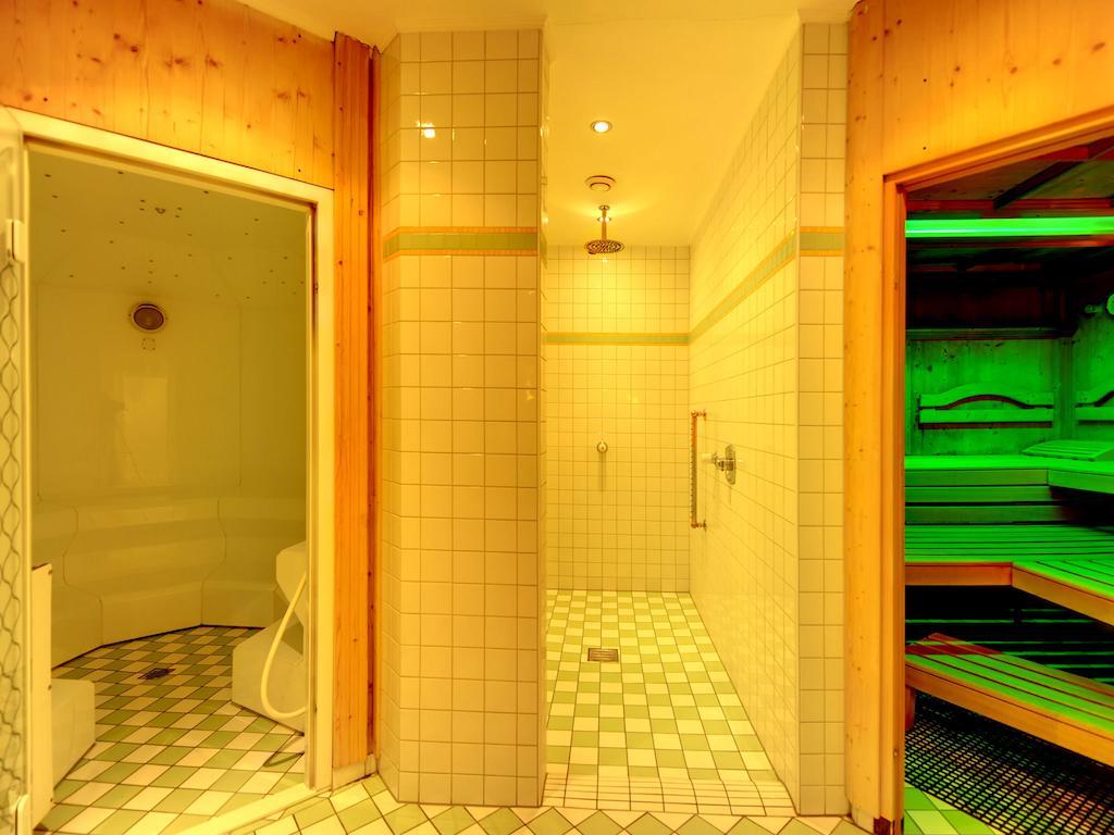 Heart Hotel Arlberg サンクト・アントン・アム・アールベルク エクステリア 写真